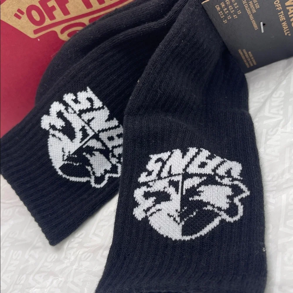 Vans Major Type Crew Socks (1 pair)  Style VN000NCFBLK